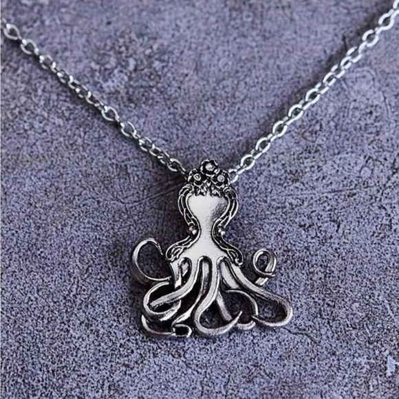 “Vintage Fork Octopus” Silverware Spoon Squid Octopod Kraken Tentacles Necklace - Picture 3 of 13